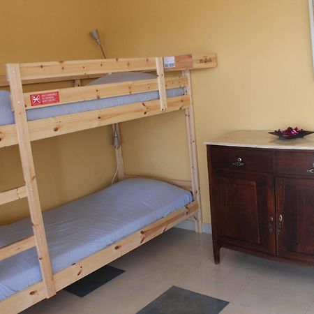 Ericeira Chill Hill Hostel & Private Rooms - Peach Garden Chambre photo