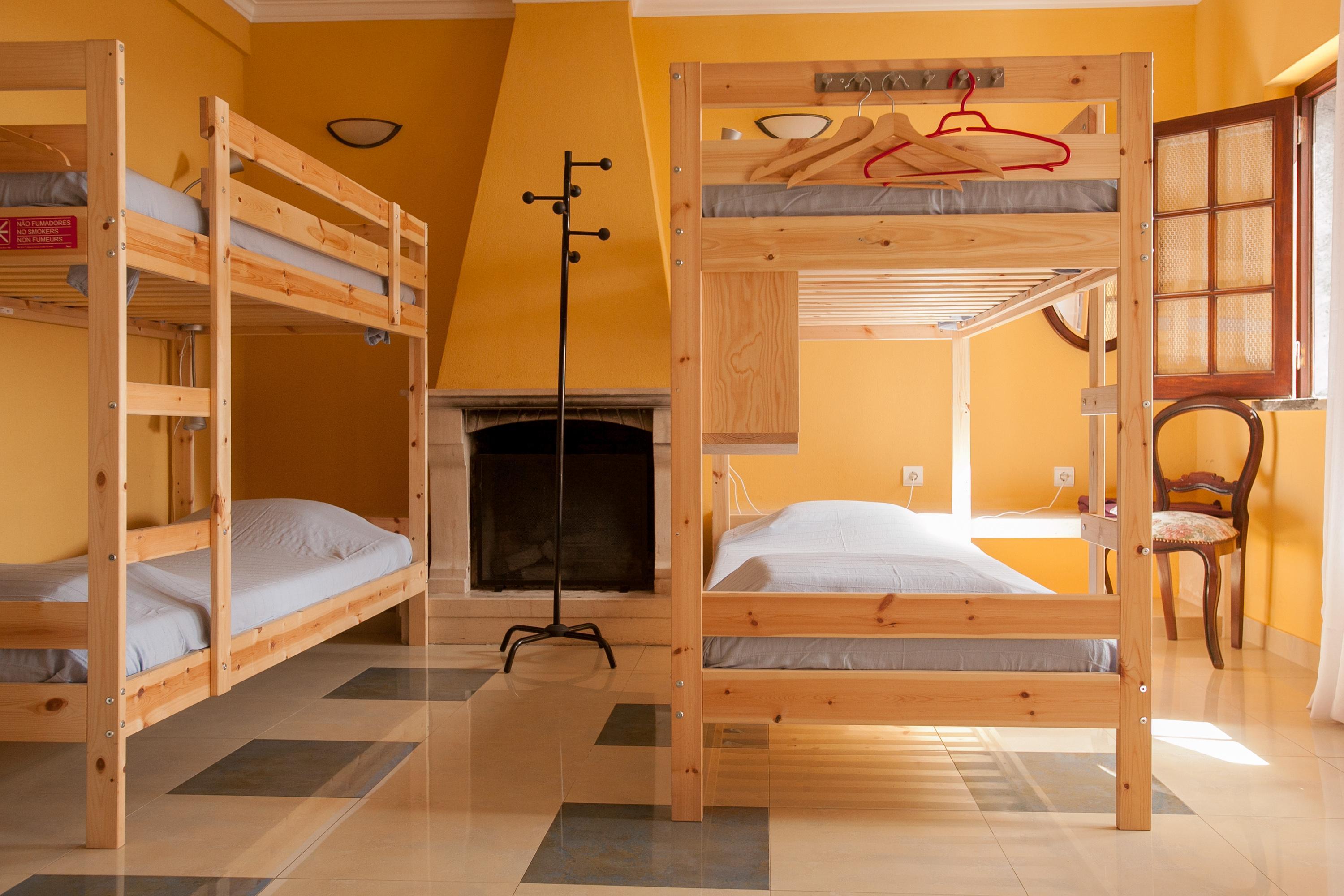 Ericeira Chill Hill Hostel & Private Rooms - Peach Garden Extérieur photo