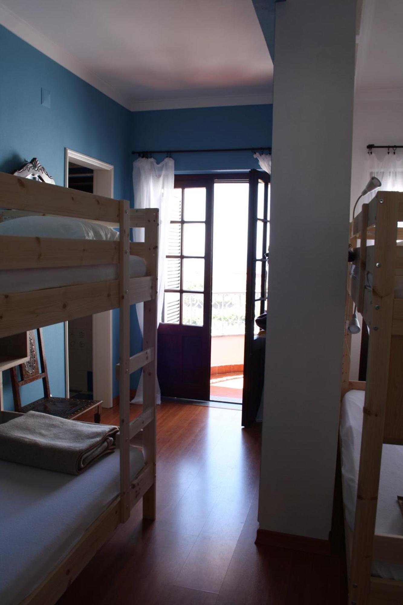 Ericeira Chill Hill Hostel & Private Rooms - Peach Garden Chambre photo