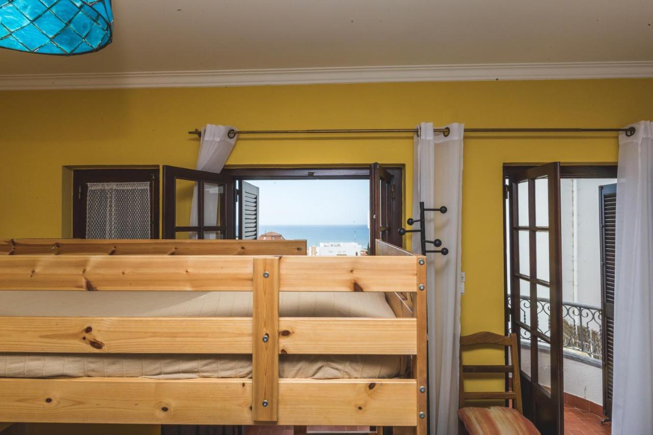 Ericeira Chill Hill Hostel & Private Rooms - Peach Garden Extérieur photo
