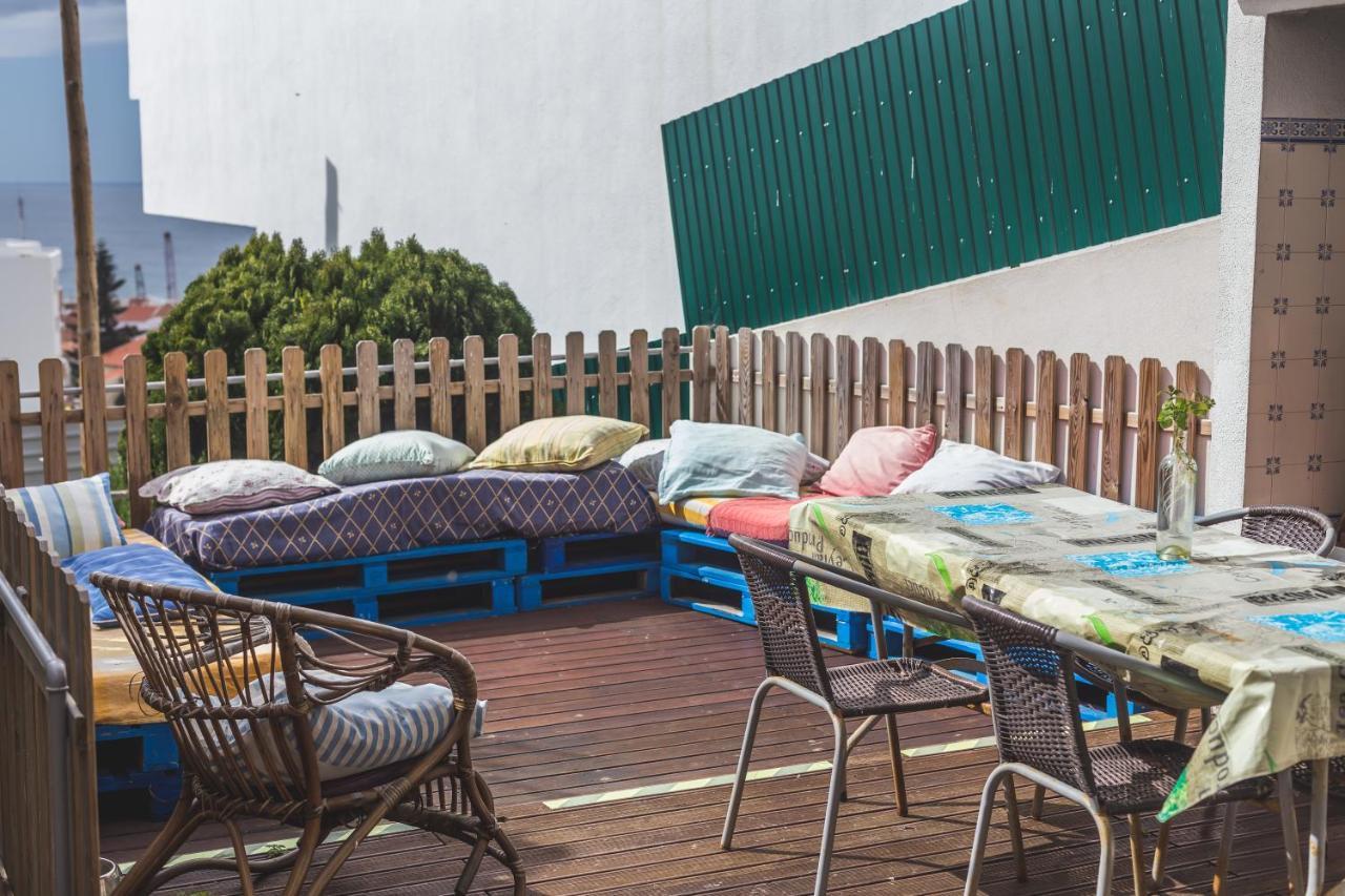 Ericeira Chill Hill Hostel & Private Rooms - Peach Garden Extérieur photo